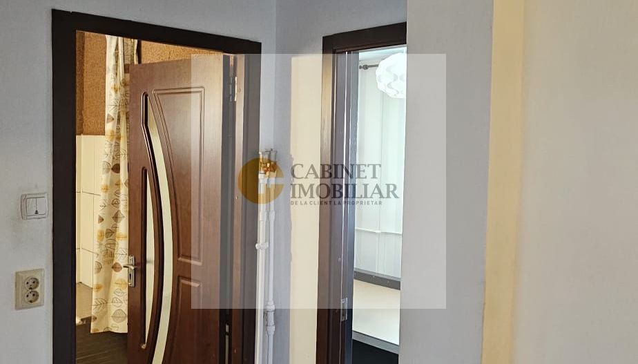 3 Camere - 71MP | Decomandat | Reabilitat | 2 Bai | M Gorjului-9 min - Poză 13