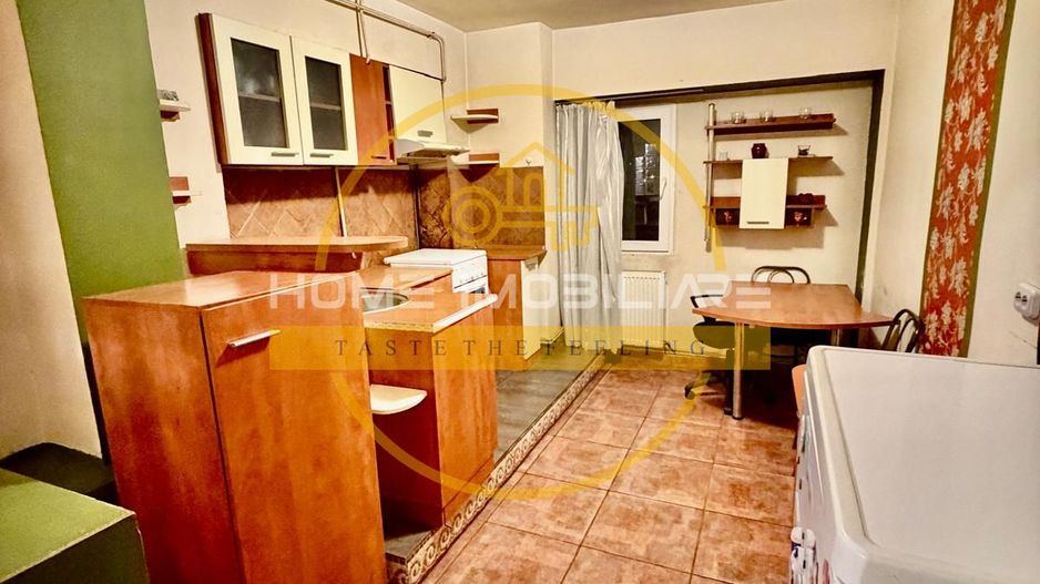 Nicolina-Belvedere Apartament 3 Camere Decomandat Bloc Cadre 1988 - Poză 6