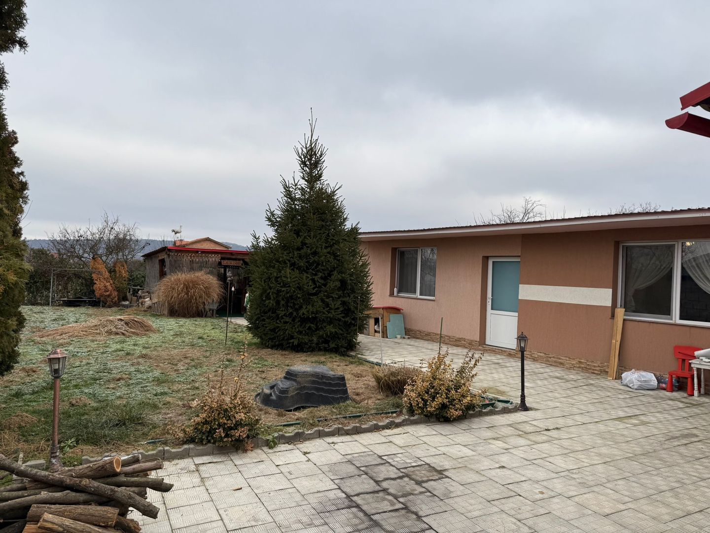 Casa spatioasa de vanzare plan parter in Osorhei - Poză 12