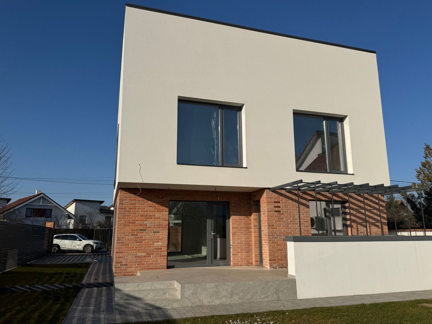 Vila de vânzare în Tunari - Zona ideală pentru tine! - Poză 9