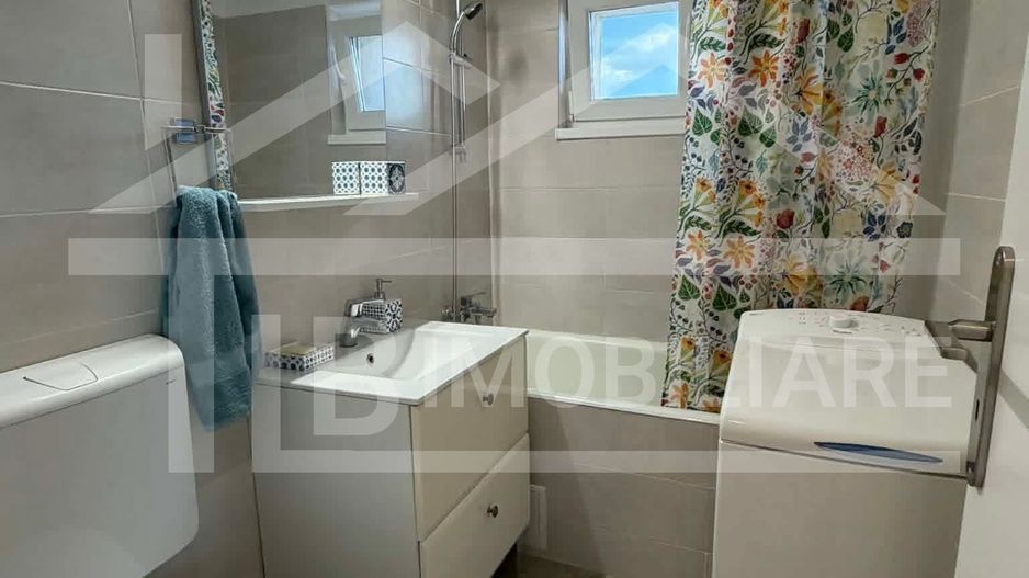 Apartament cu 2 camere, 50 mp, decomandat, Zona Semicentrala - Poză 5