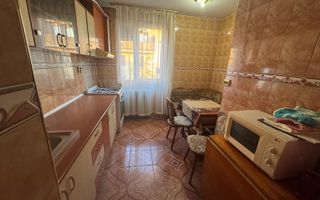 3 camere | Metrou 1 Decembrie 3 min | Bloc anvelopat - Poză 6