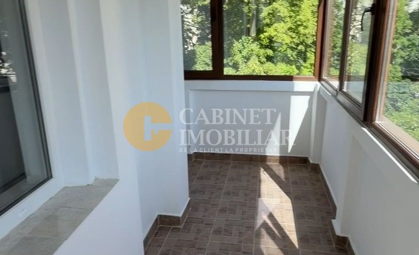 Nicolina 1 - 3 camere decomandat - 2 bai - etaj 3/8 - boxa - Poză 5