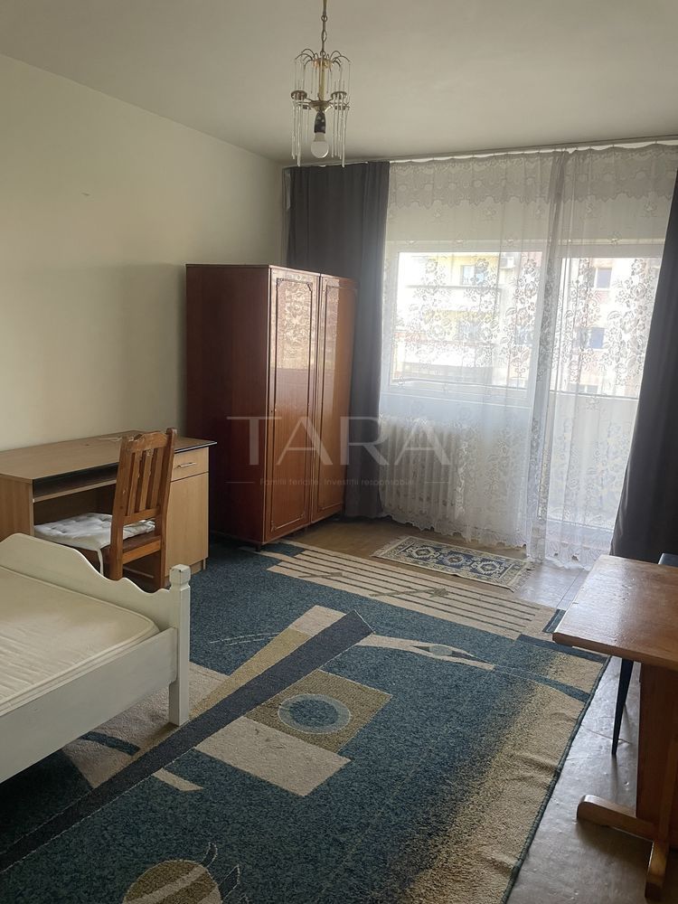 Apartament decomandat cu 2 camere, 2 balcoane, Aurel Vlaicu. - Poză 3