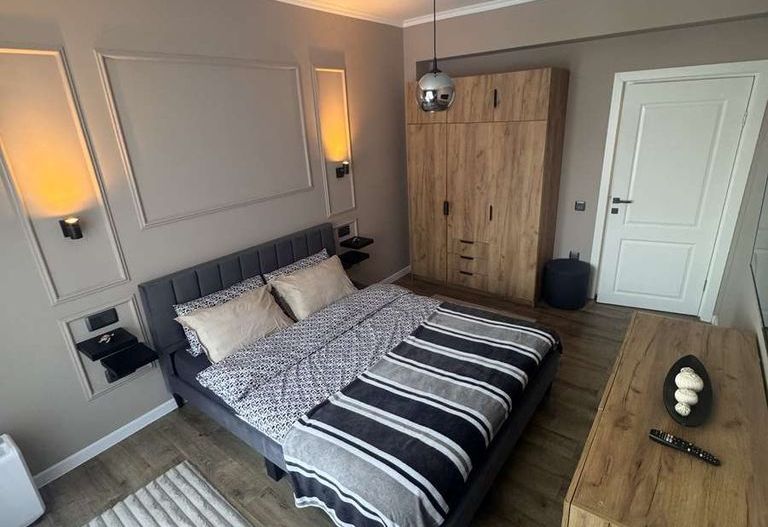 Vând apartament cu parcare subterană în zona Teilor Floresti - Poză 3