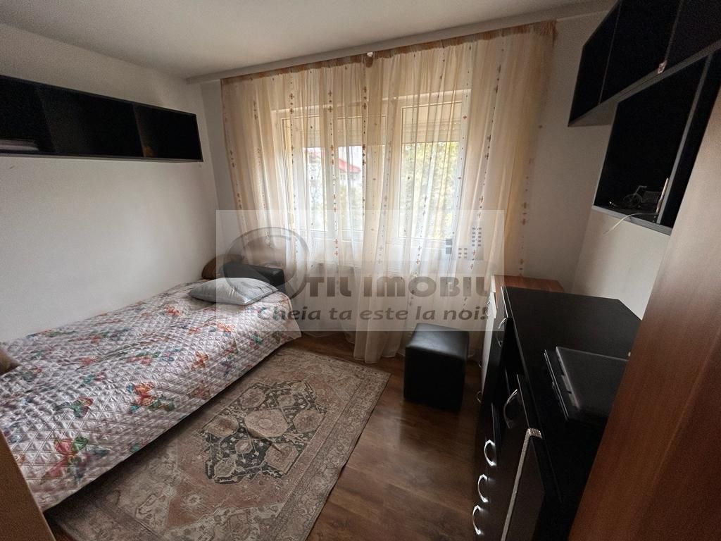 Apartament 4 camere decomandat 2 bai 79mp Nicolina-Frumoasa - Poză 2