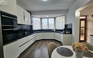 Casa 4 camere Sibiu dotari bune, pivnita, terasa - Poză 16