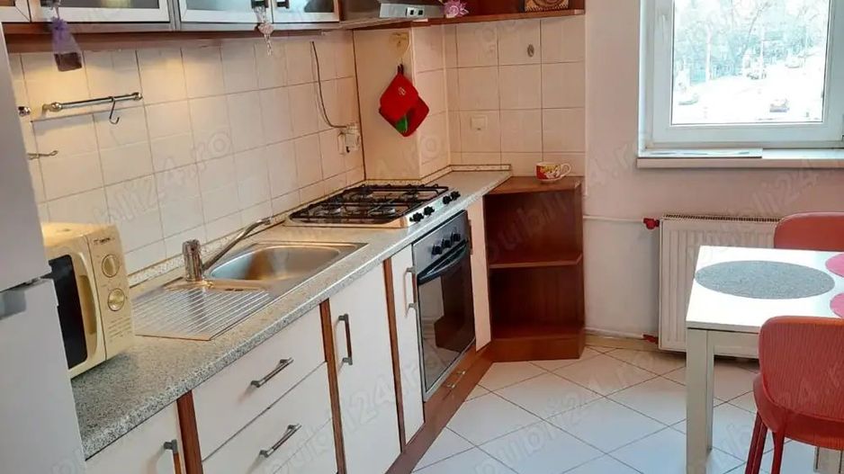 APARTAMENT LUMINOS METROU ZONA STEFAN CEL MARE - Poză 4
