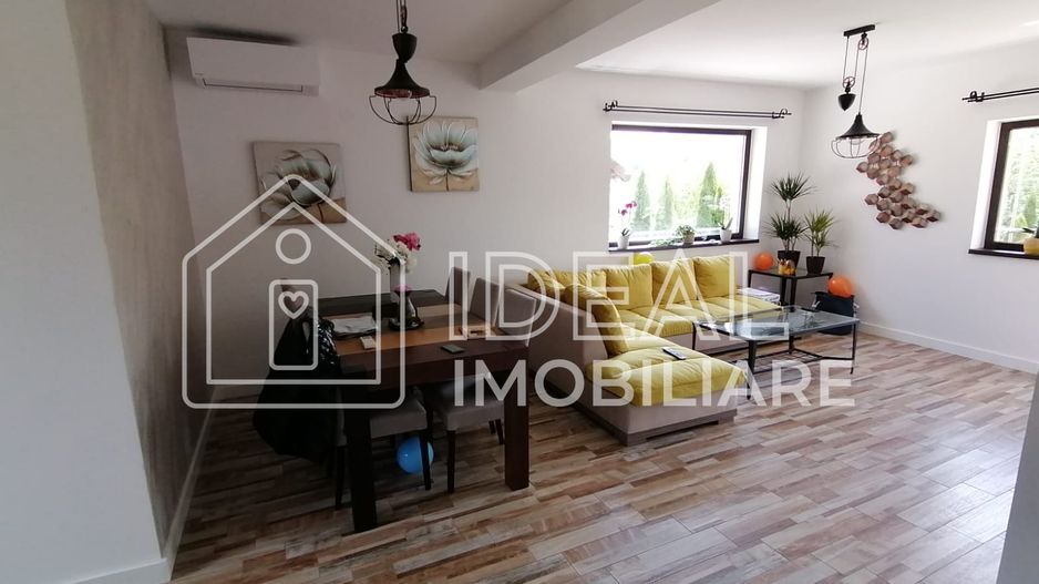 Casa moderna cu 4 camere, La  CHEIE in Poplaca - Poză 3