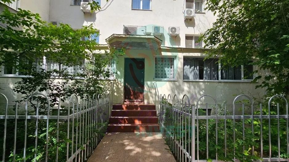 Parter cu acces separat - 137 mp utili - Poză 1
