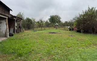 Casa + Spațiu comercial de vânzare în Onesti - Poză 12