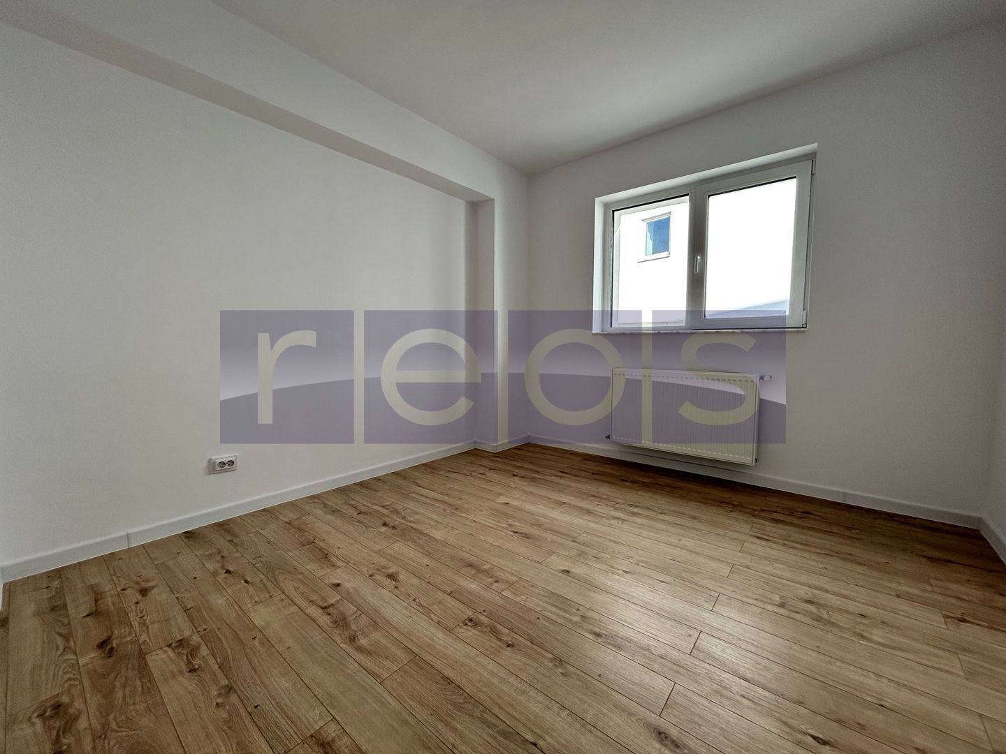 VANZARE TRIPLEX | PIATA VICTORIEI | 6 CAMERE |  244 mp UTILI | - Poză 5