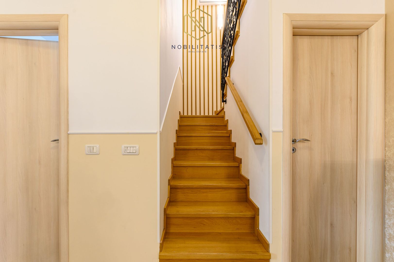 Cartierul Primaverii | Casa 4 camere & 3 bai - 124 mp | Teren 350 mp - Poză 16