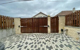 Casa  cu 4 Camere si Garaj in Cartierul Someseni, Cluj-Napoca - Poză 32