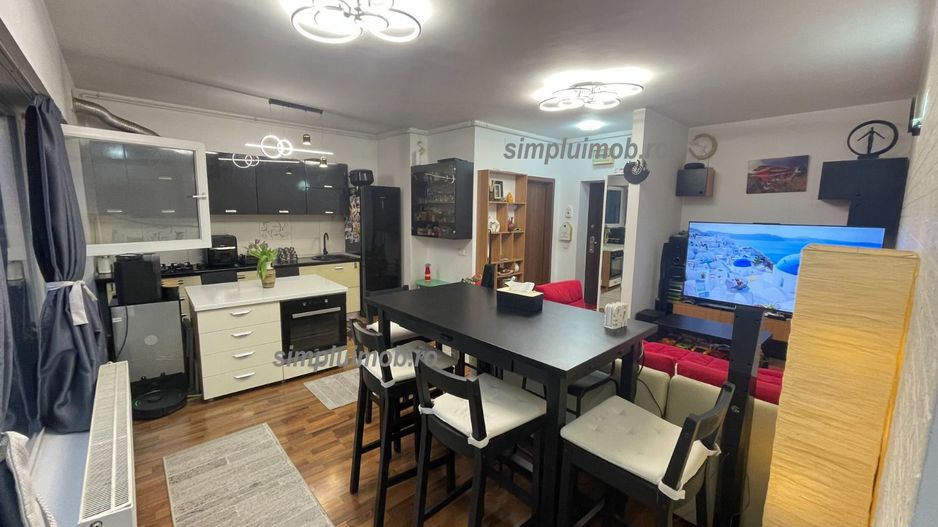 Titan 3 Camere Modern - Poză 2