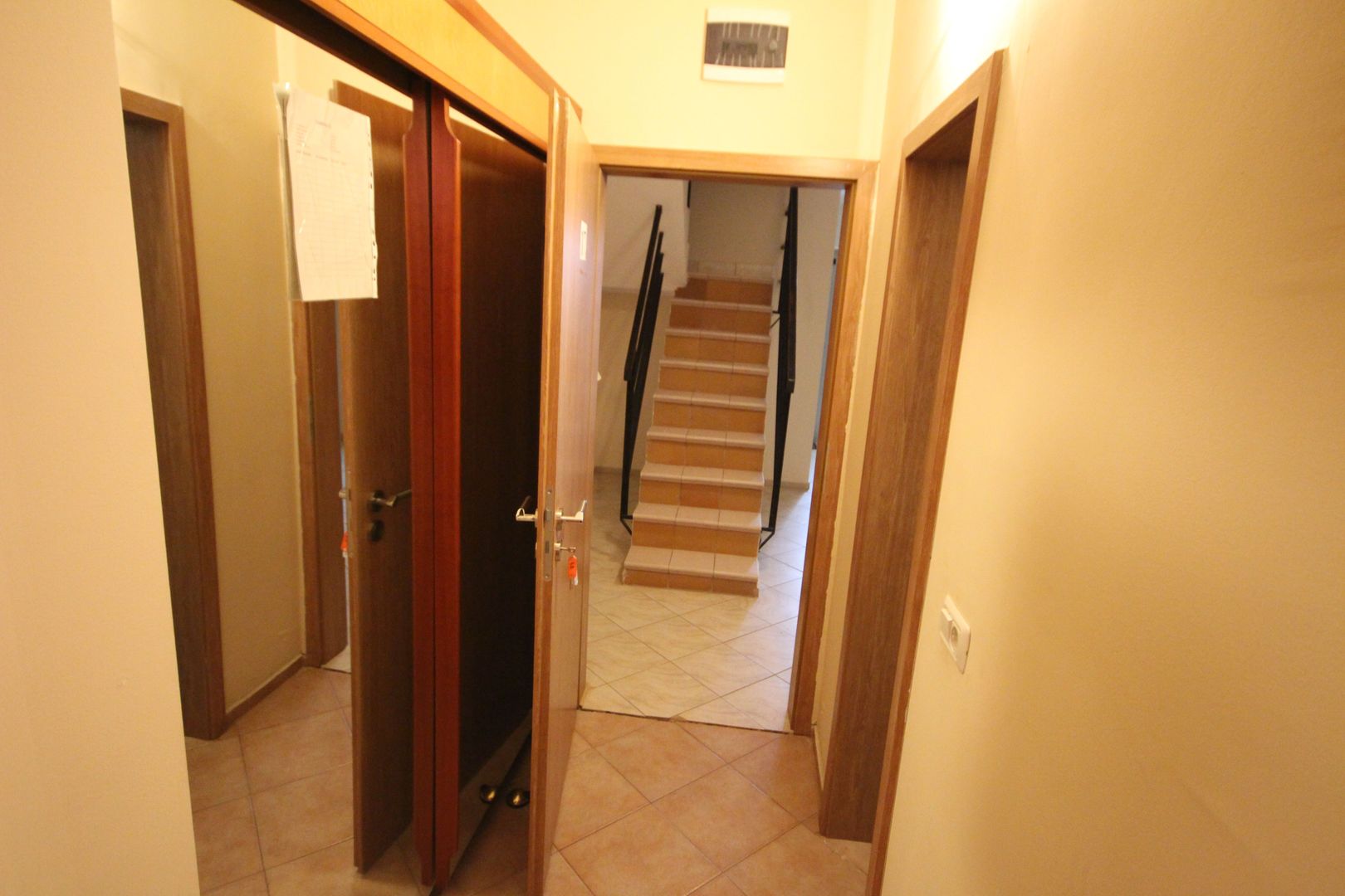 Vila  destinatie camin batrani - Poză 41