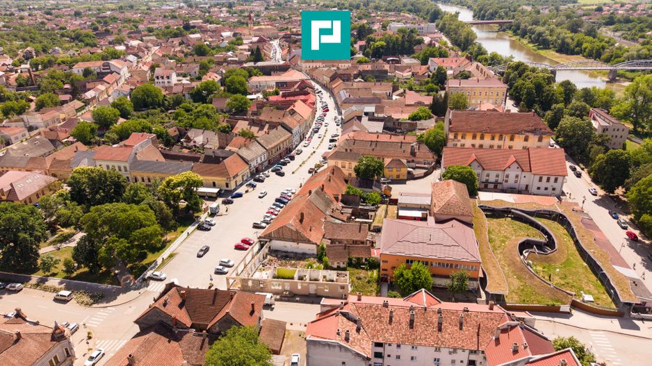 TEREN INTRAVILAN CENTRU LIPOVA 419MP - Poză 8