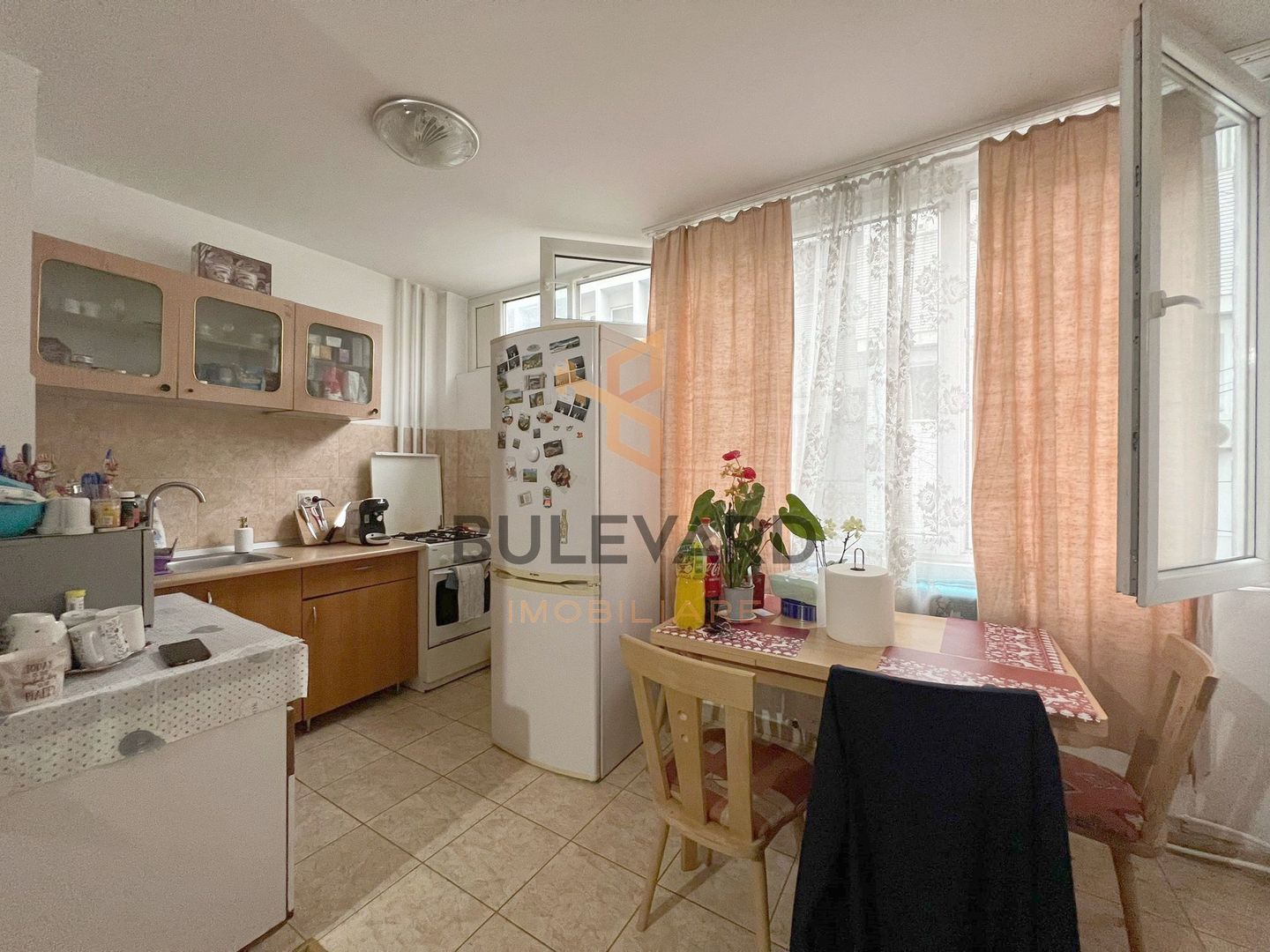 Garsoniera de 28 mp , zona strazii Izlazului! - Poză 1