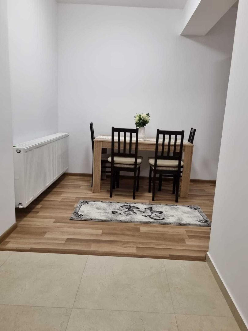 Apartament 2 camere de vanzare - Poză 1