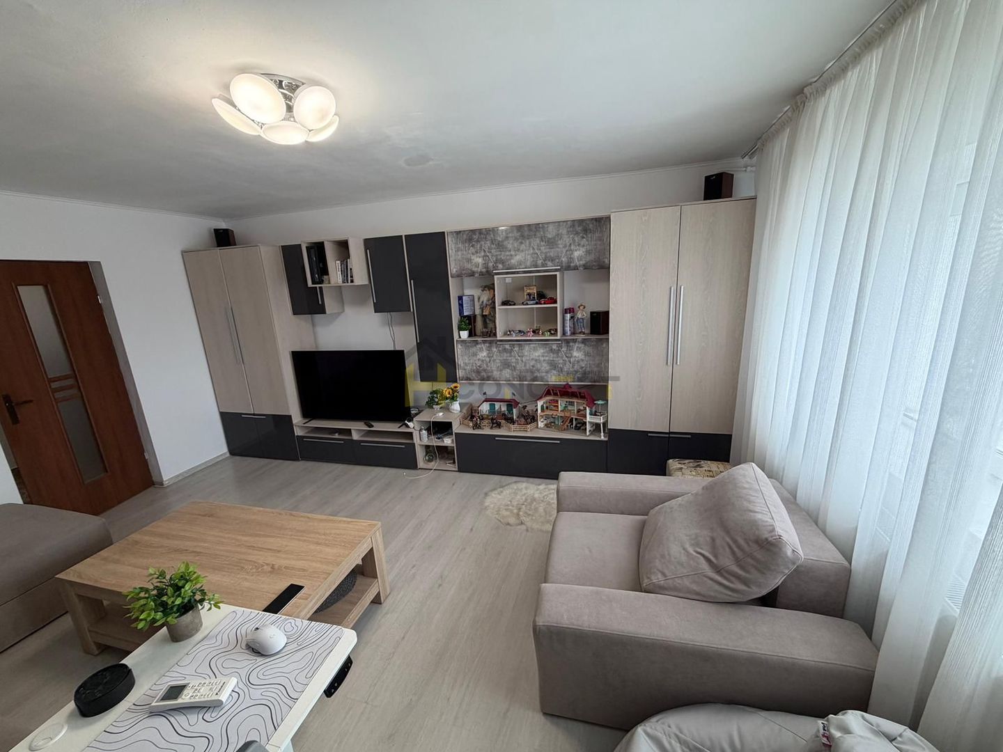 Apartament 3 camere decomandat Margeanului - Poză 3