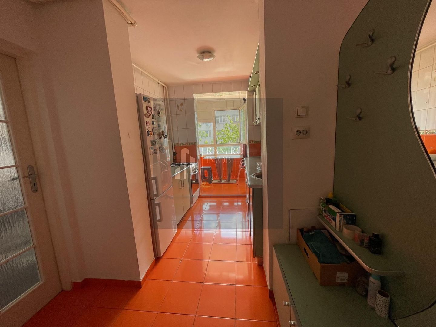 Apartament   2 camere decomandat/ sector 3/3 min metrou 1 Dec - Poză 2