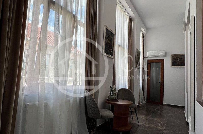 Apartament de inchiriat cu 3 camere in zona ultracentrala, Oradea - Poză 4