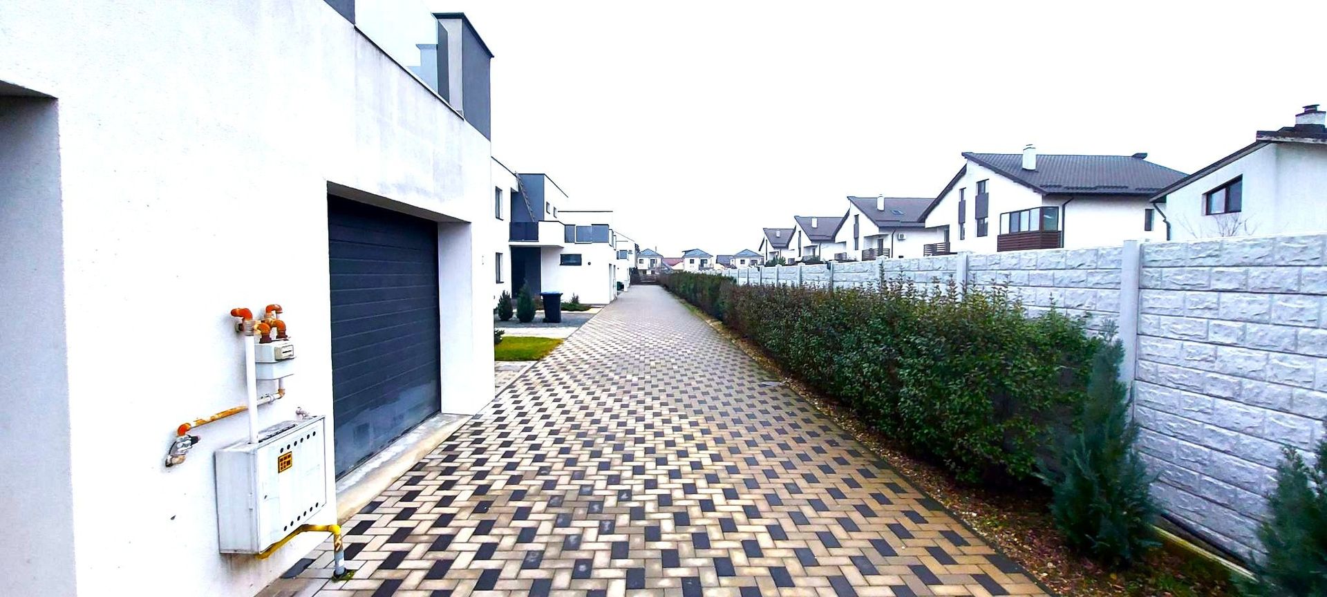 Casa de vanzare cu 5 camere Bragadiru | Complex modern | Curte 260 mp - Poză 7