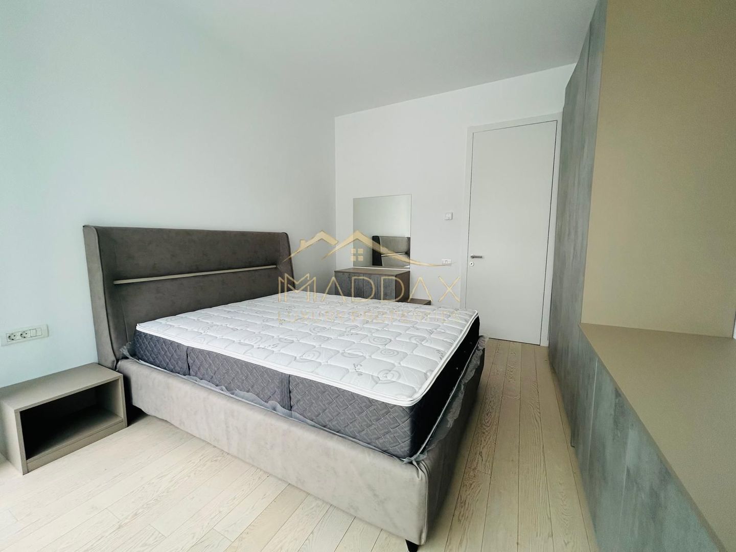 Penthouse 4 camere + 2 bai 150 mp *** HERASTRAU *** - Poză 19