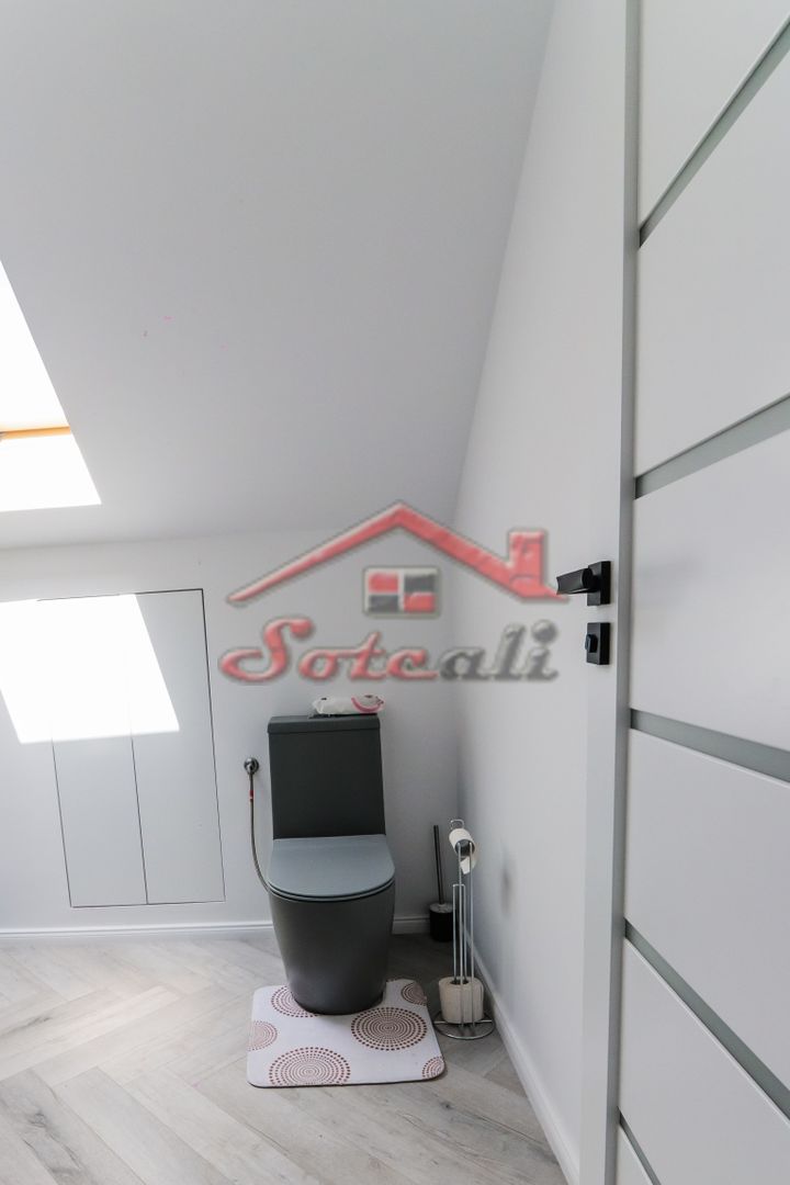 VILĂ MODERNĂ DE LUX CU PISCINĂ, FOTOVOLTAICE ȘI FOIȘOR – BREAZA - Poză 36