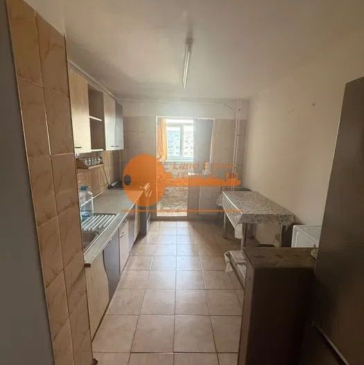 Apartament cu 3 camere zona Crangasi-Reabilitat Termic - Poză 4