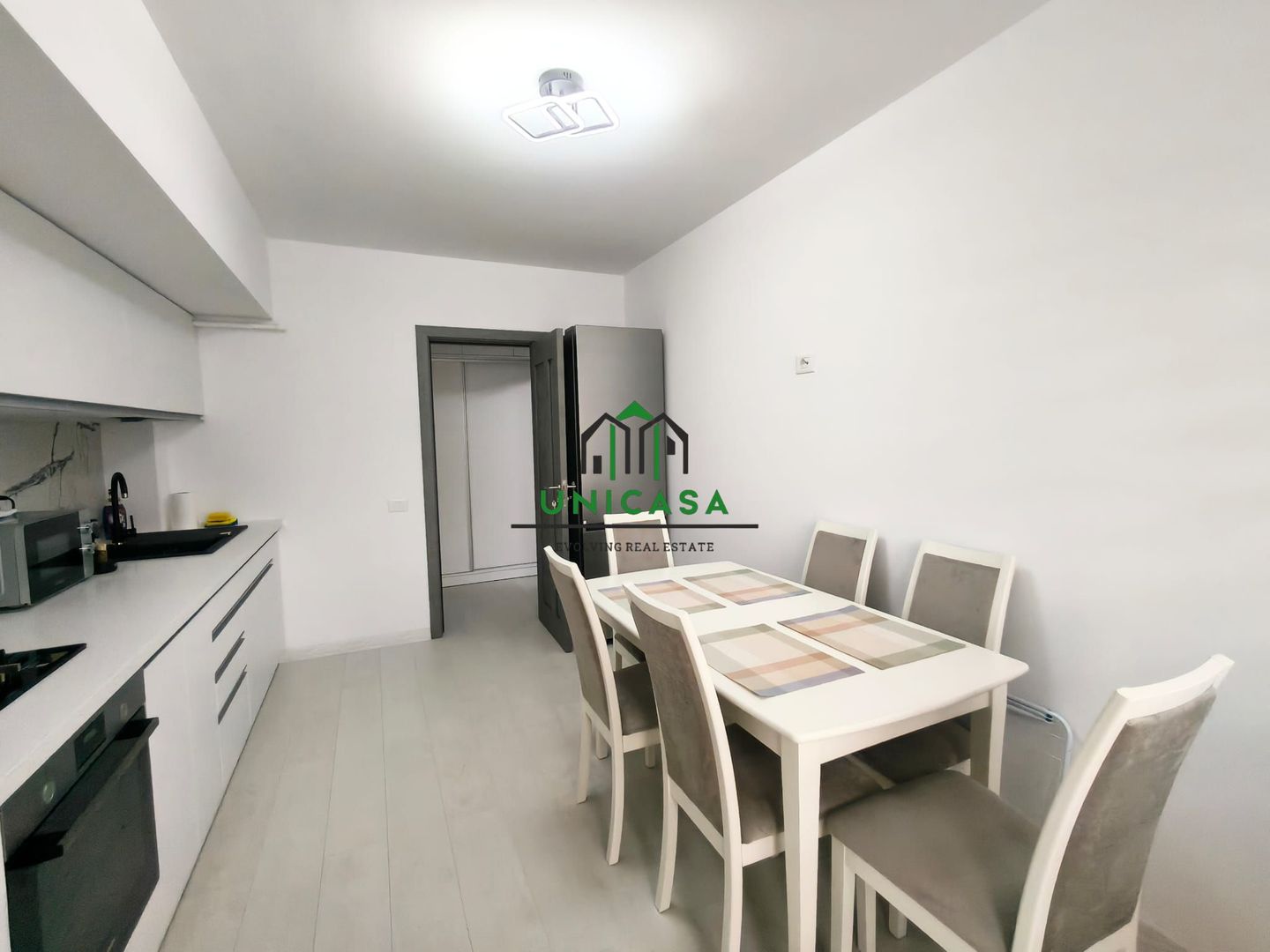 Apartament nou 3 camere – Piața Simian - Poză 5