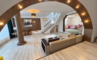 Potențial investițional | 7 camere | Teren 1.438 mp | Periș - Poză 2