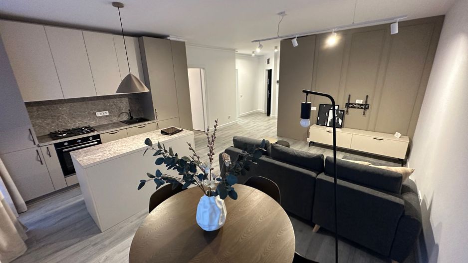 Apartament 2 camere cu parcare subterana - Poză 2