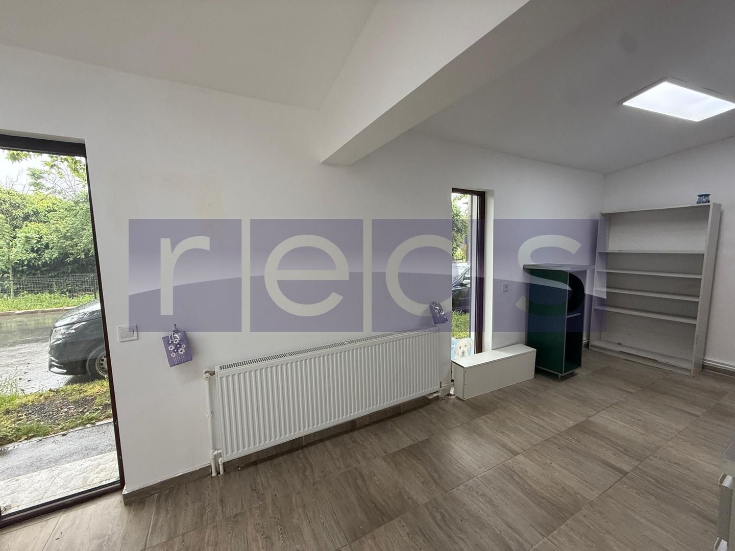 Spatiu comercial zona Sisesti 62 mp vitrina 13 mp - Poză 2