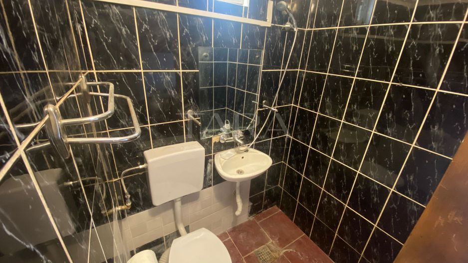 Apartament de vânzare în Piața Unirii, ideal pentru investiție! - Poză 5