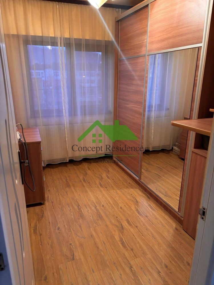 4 camere, 80 mp, etaj 2 – Bulevardul Traian - Poză 5