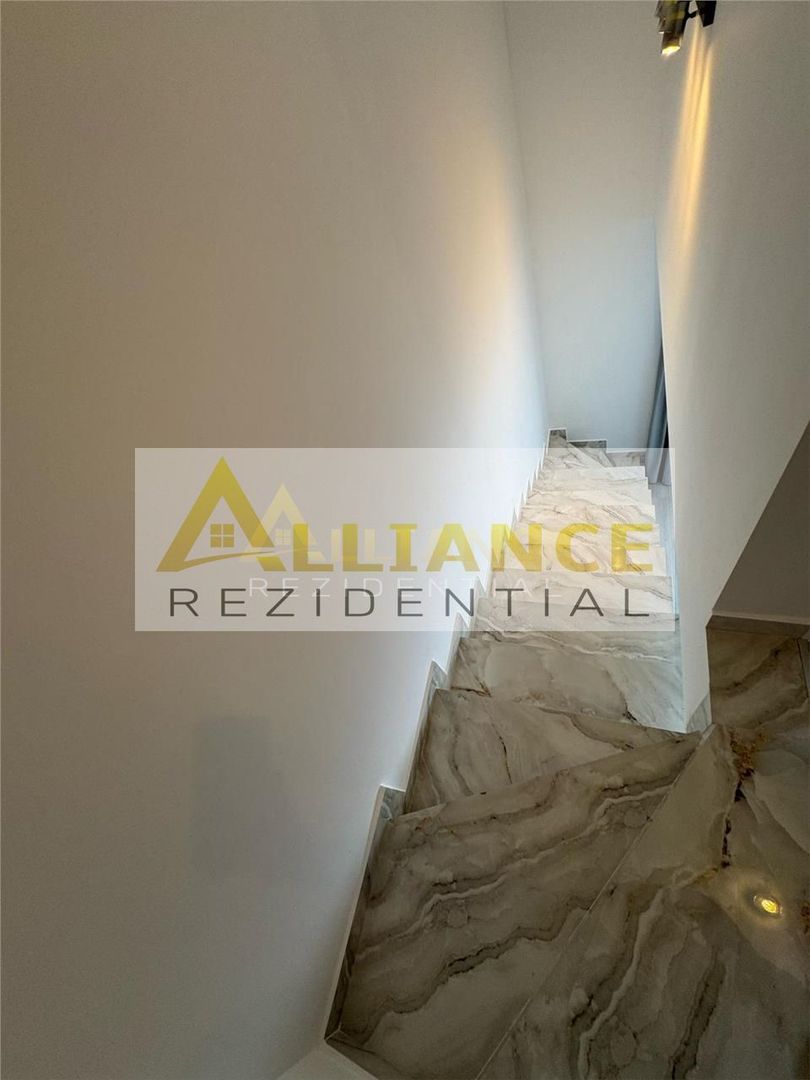 Ap 3 camere/ 3 bai tip Penthouse - Poză 3