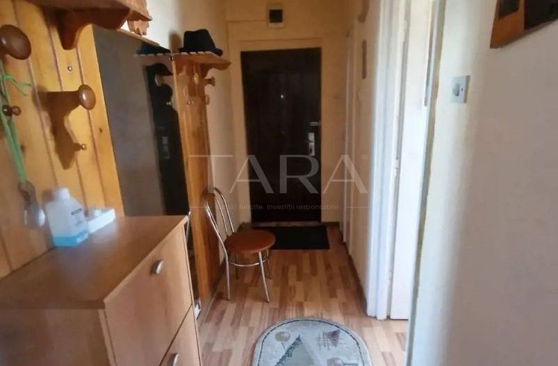 Apartament 3 camere Grigorescu. Locație excelentă, zona semoicentrala - Poză 3
