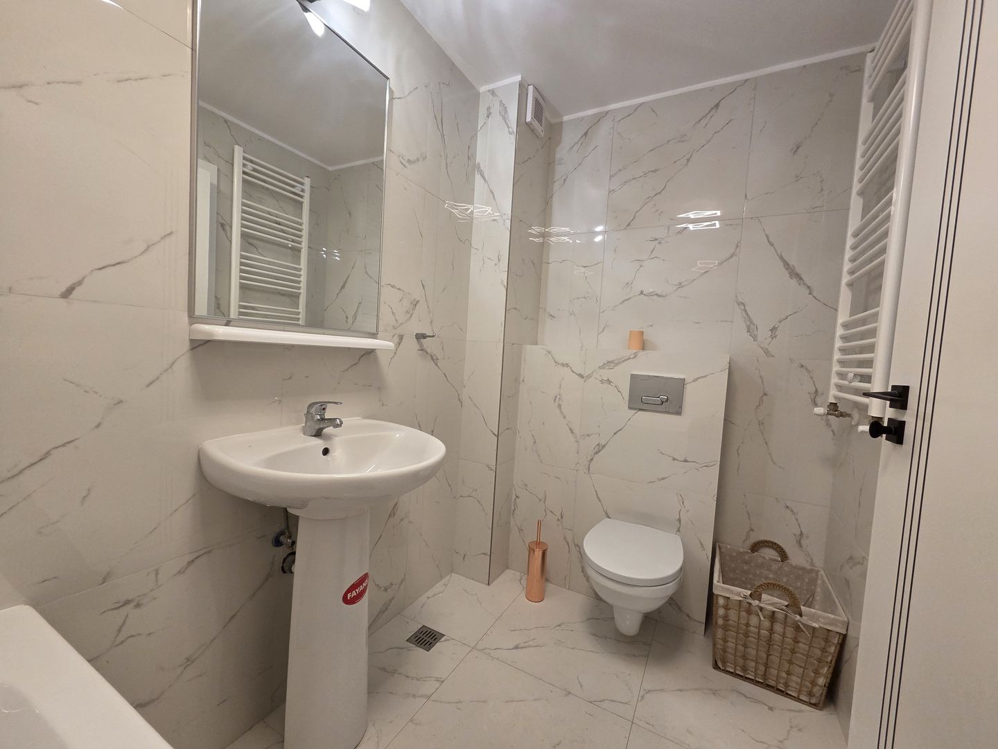 Prima inchirere! Apartament 2 camere Sisesti - Poză 12