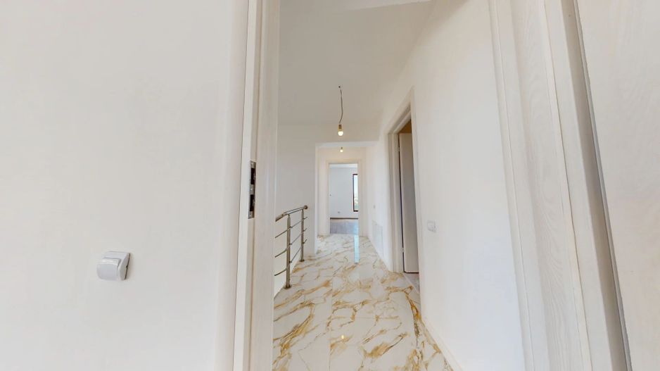 Vila noua, din caramida Harman-Brasov - Poză 17