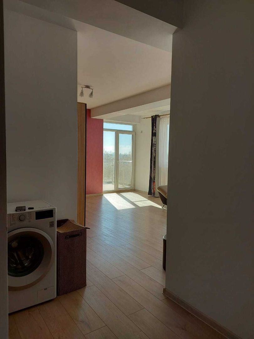 APARTAMENT 2 CAMERE – ZONA SCAFANDRI – VEDERE SUPERBĂ CĂTRE PORT - Poză 6