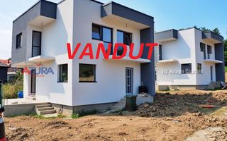 Case Noi Smeura Pitesti - Poză 1