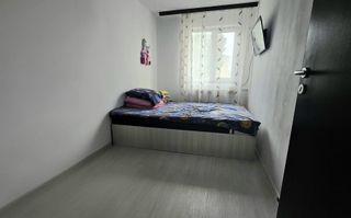 De vanzare Apartament 4 camere, Zona Inel 2 - Poză 7