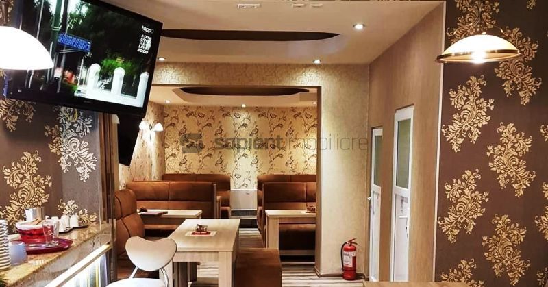 Spatiu comercial central ideal pentru cafenea - Poză 3