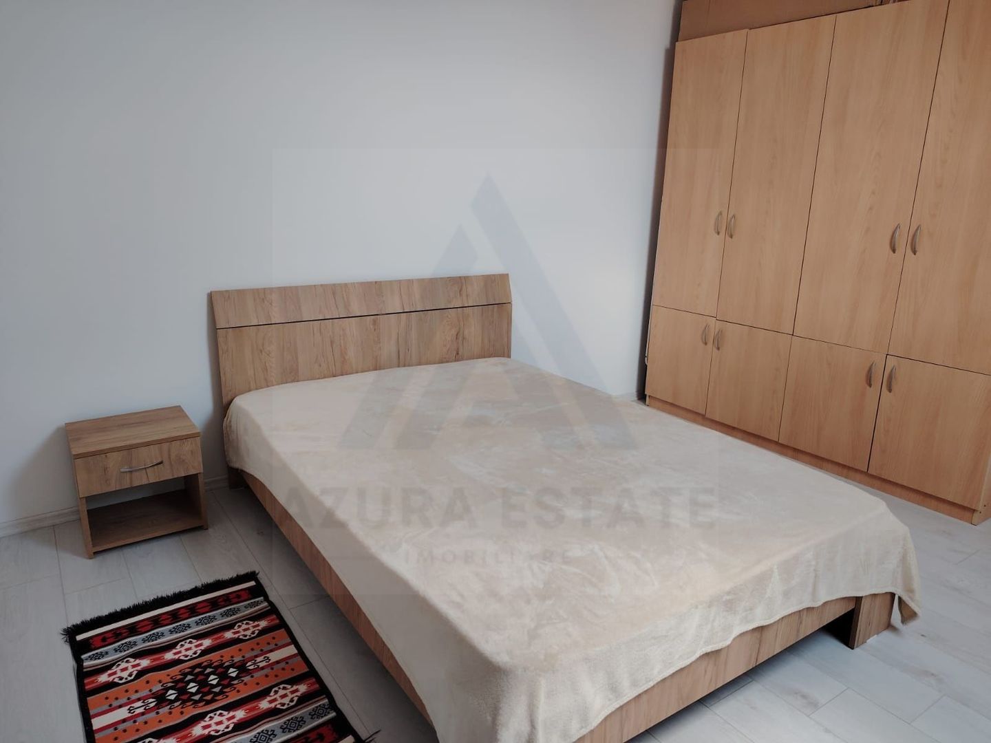 Apartament modern 3 camere 65 mp utili balcon zona Vasile Aaron - Poză 5