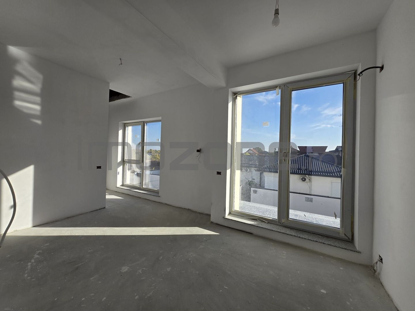 VILA OTOPENI - ZONA FERME| 4 CAMERE | 2 PARCARI | FINISATA LA ALB | COMISION 0%| - Poză 8