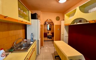 Apartament 3 camere de vânzare | 72 mp | Zona Micro 16 - Poză 12