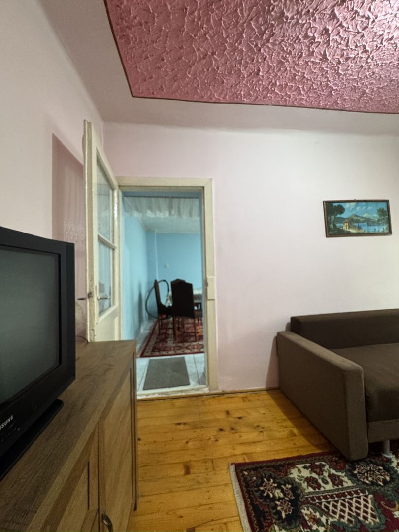 De vânzare Casă în Grădiște, curte + grădină proprie generoasă Arad - Poză 17