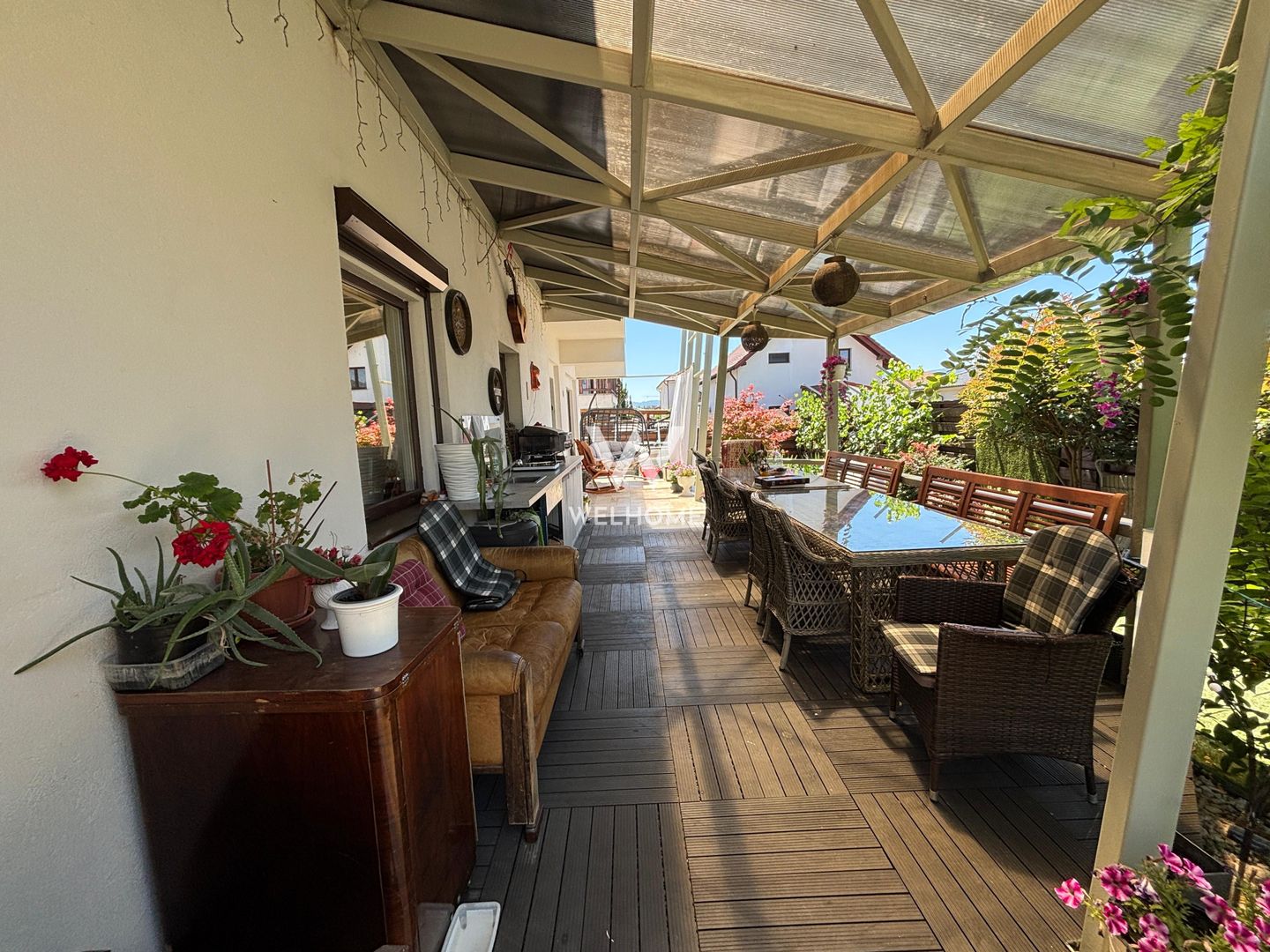 Casă amenajată de designer, garaj și pod locuibil - Șelimbăr - Poză 33