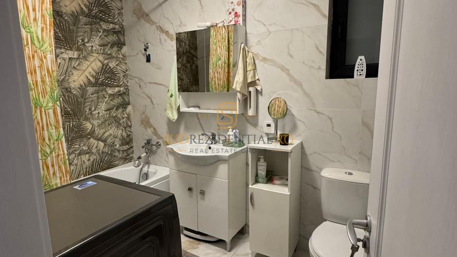 Vila modernă pe parter cu terasă închisă și pod pentru depozitare - Poză 8